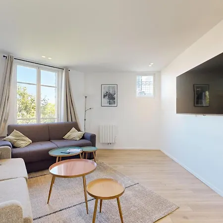 Bluestay 38 - Charmant Duplex A Parigi